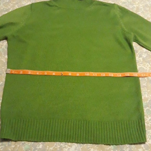 Active Basic Turtle Neck Sweater - Picture 3 of 3